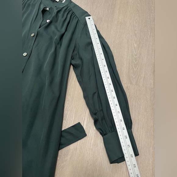 Vince Belted Shirred Silk Twill Dress - Picture 10 of 13